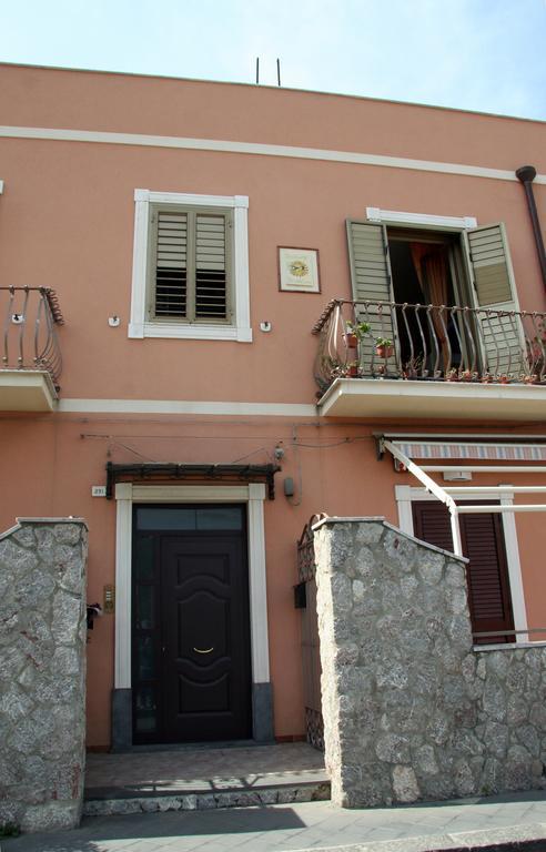 B&B Baia Delle Sirene Giardini Naxos Dış mekan fotoğraf