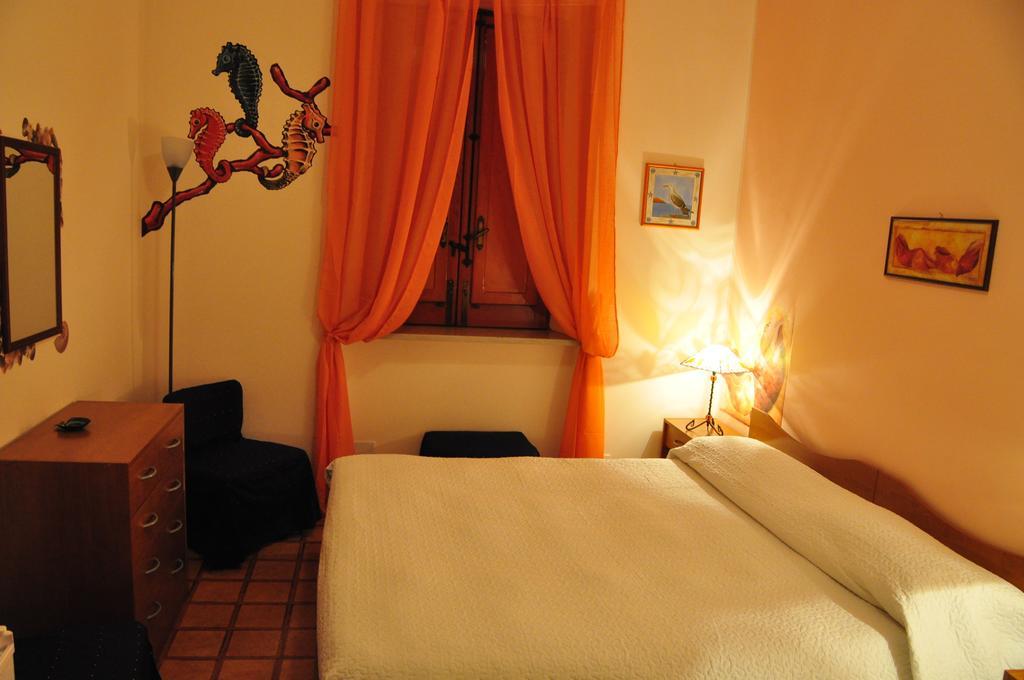 B&B Baia Delle Sirene Giardini Naxos Oda fotoğraf